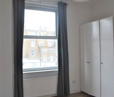 Studio Flat, Gloucester Terrace, W2 - Photo 3
