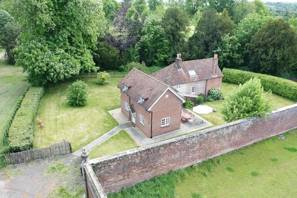 Gardeners Cottage - Photo 1