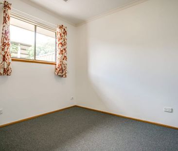 Low-Maintenance Living in a Convenient City-Fringe Location - Photo 4