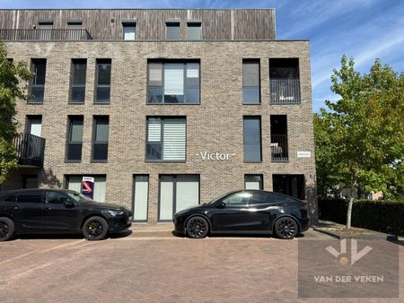 GEZELLIG 2 SLAAPKAMER APPARTEMENT. - Foto 5