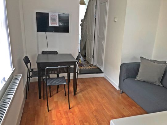 Malefant Street, Cathays, Cardiff - Photo 1