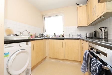 Room in a Shared Flat, Boardwalk Place, E14 - Photo 5