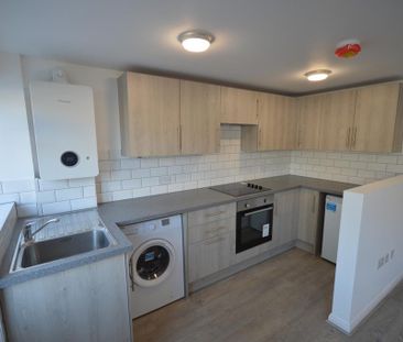 1 bedroom flat to rent - Photo 4