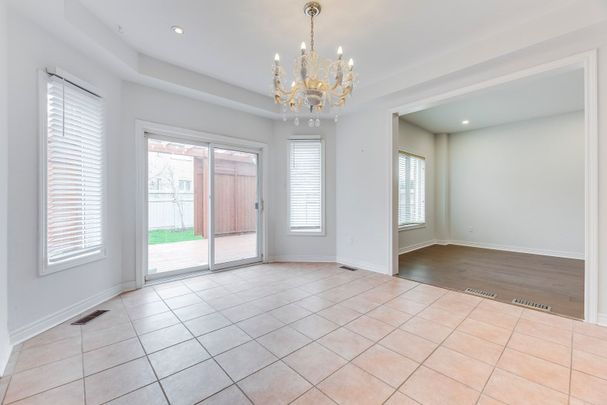 For Lease - 2591 North Ridge Trail, Oakville, Ontario - Photo 1