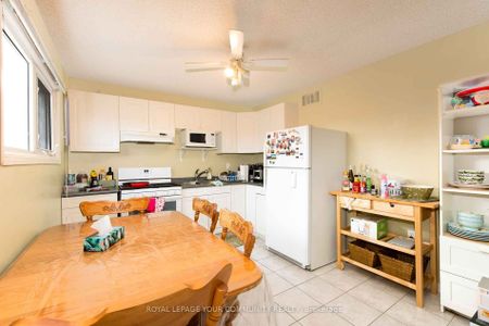 For Lease - 35 Wildwood Avenue Unit# 2, Richmond Hill, Ontario - Photo 5