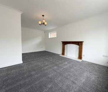 Laurelbanks, Heswall - Photo 6
