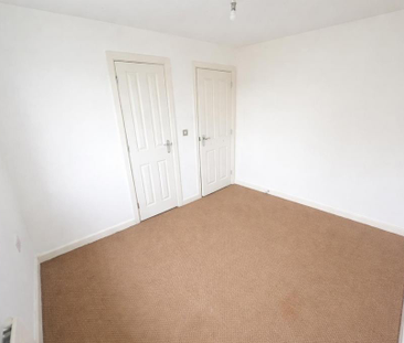 4 bedroom detached house to rent - Photo 4