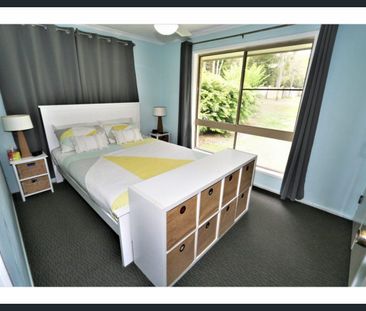 ISLAND LIVING AT ITS BEST - HOT PROPERTY! - Photo 4