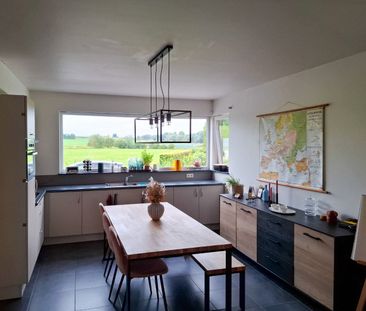 Gelijkvloersappartement met 1 slaapkamer, tuin en garage. - Foto 4