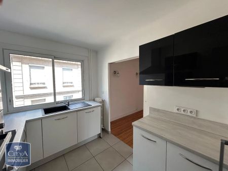 Appartement à louer 4 pièces 82.88m² - Photo 3