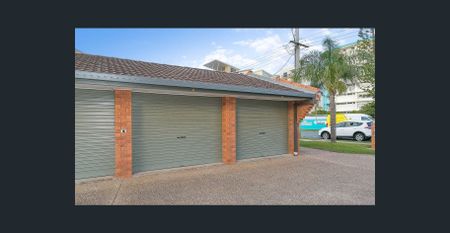 Low-Set Brick Unit Just 25m from the Water - 11/89 Sutton Street Redcliffe QLD 4020 - Photo 3