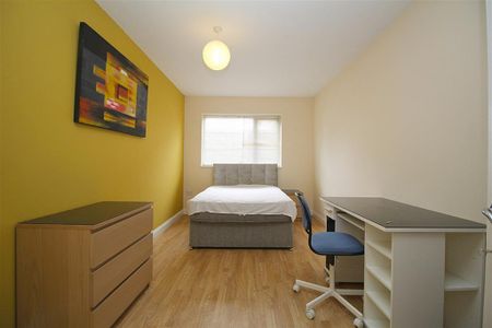 9 bedroom house share to rent - Photo 5