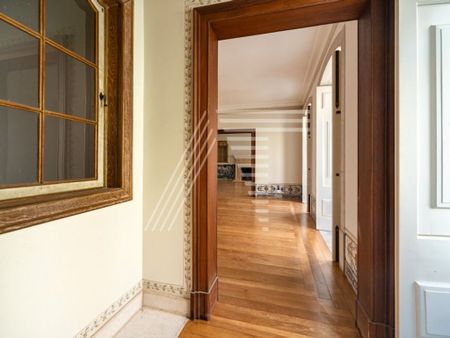 5 room luxury Flat for rent in Lisbon, Portugal - Photo 2