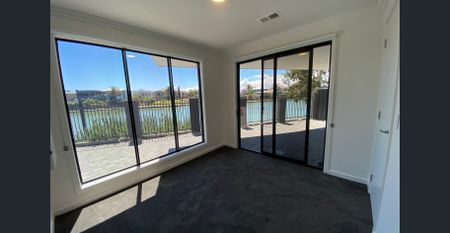 STUNNING ARCHITECTURALLY DESIGNED 4 BR HOME ON WATER- WITH A PRIVATE LIFT - Photo 4