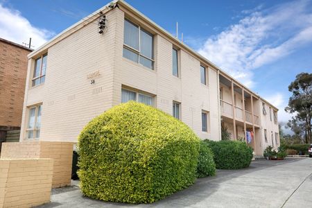 1/38 Pearson Street, Brunswick West VIC 3055 - Photo 5