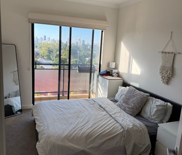 Victoria Park - Photo 5