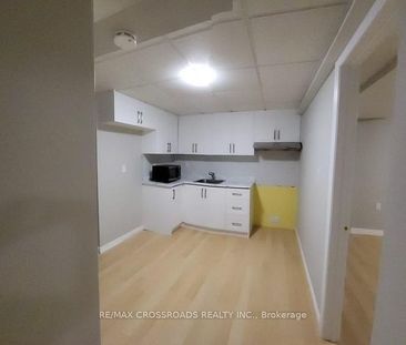 For Lease - 22 Goya Crescent, Toronto, Ontario - Photo 1