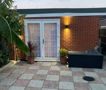 Studio Flat, Exeter Road, HA2 - Photo 6