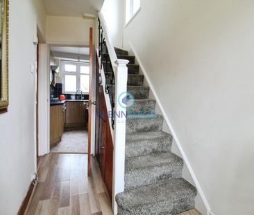 3 bedroom semi-detached house to rent - Photo 2