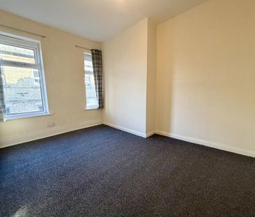 2 bedroom house to rent - Photo 2