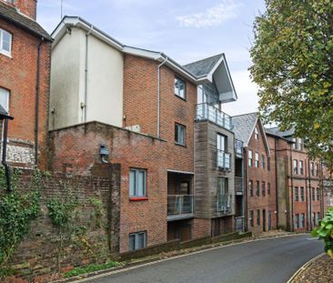 2 Bedroom Flat / Apartment - Highcliffe Road, Winchester - Photo 6