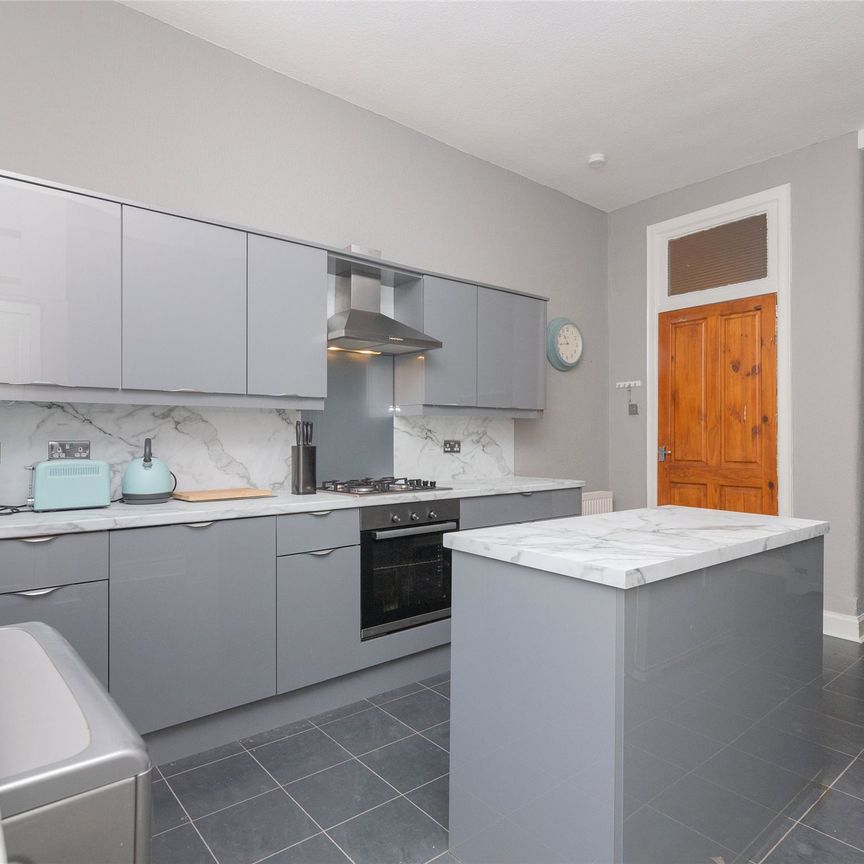 1/1, 28 Bellwood Street - Photo 1