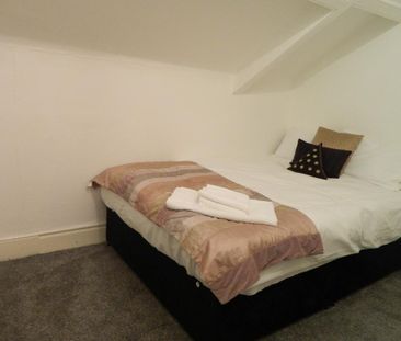 5 bedroom maisonette to rent - Photo 4