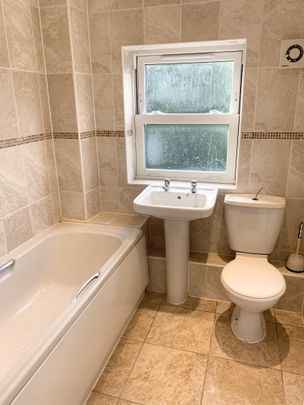 Minster Court, Spalding, Long Sutton - Photo 1