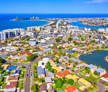 Comfortable & Low-Maintenance Living in a Quiet Cul-De-Sac! - Photo 4