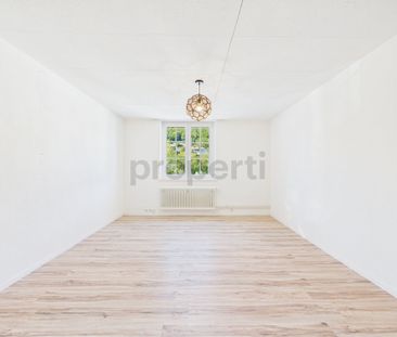Charming 4.5-room apartment with prime location in Zwingen, canton BL - Foto 5