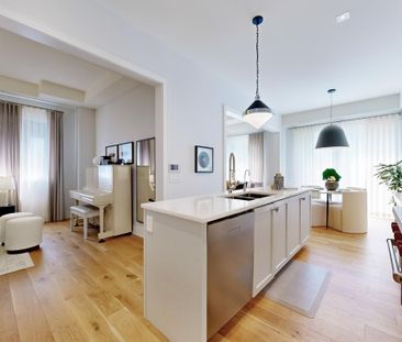 For Lease - 7 Orbit Avenue, Richmond Hill, Ontario - Photo 1