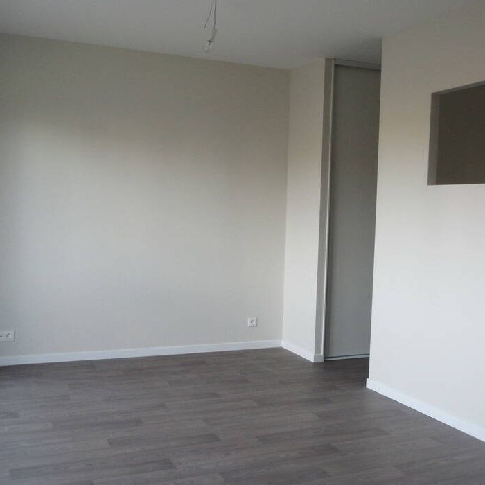 Location appartement t1 bis 2 pièces 29 m² à Onet-le-Château (12850) - Photo 1