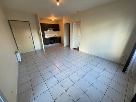 Location Appartement 2 pièces 38m² LA RICHE 37520 - Photo 4