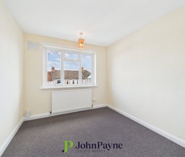 Dulverton Avenue, Chapelfields, Coventry, CV5 8HE - Photo 2