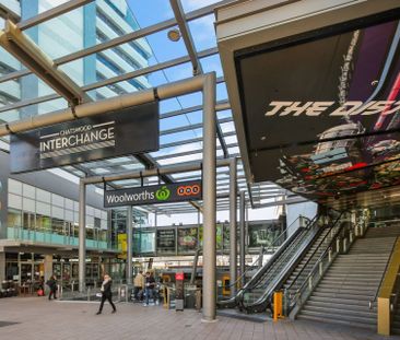 Modern Apartment in the Heart of Chatswood ** Available 29/11/25 ** - Photo 4