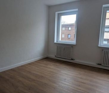 3 Zimmer Wohnung mit Küche + Tageslichtbad - Photo 1