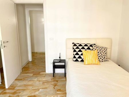 Via Caduti di Cefalonia, Florence, Tuscany 50127 - Foto 4