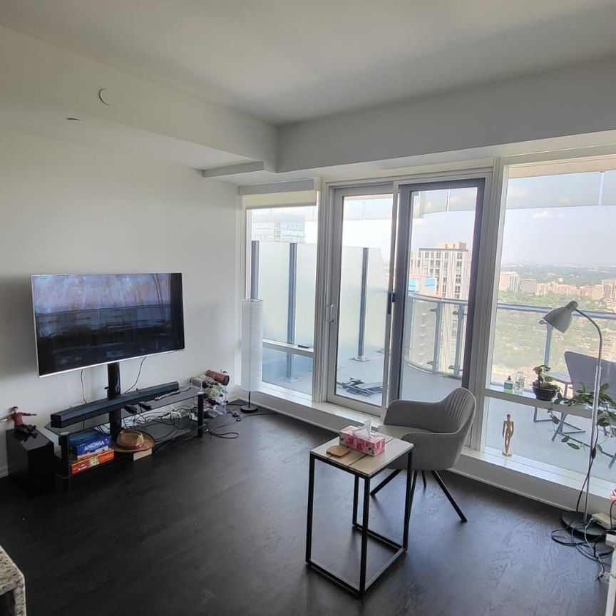 For Lease - 1 Bloor Street Unit# 5510, Toronto, Ontario - Photo 1