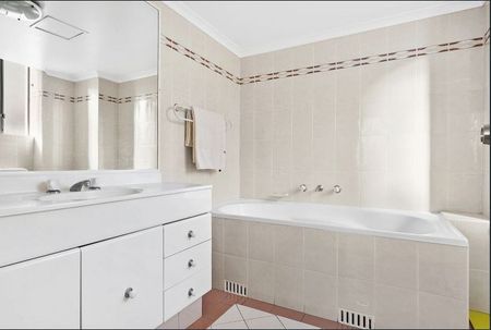 96/107 Pacific Hwy, Hornsby NSW 2077 - Apartment For Rent | Domain - Photo 4