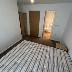 2 bedroom property to rent in Warrington - Photo 1