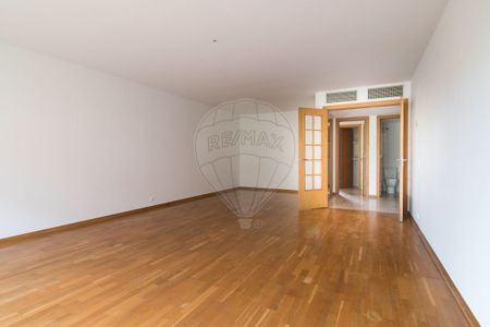 Apartamento T4 em Lisboa - Photo 2