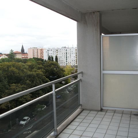 Appartement - 1 pièce - Jardin Lecoq/Facultés - Photo 1