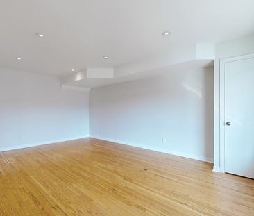 For Lease - 1210 Victoria Park Avenue, Toronto, Ontario - Photo 3
