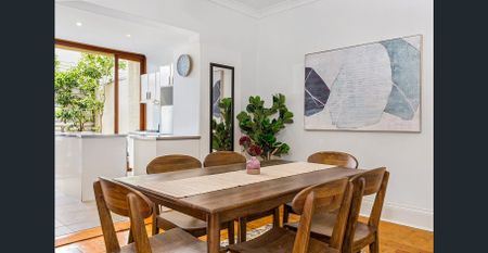 Fully Furnished 3 Bedroom Family Home - Photo 5