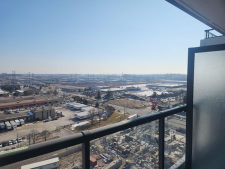 Two bedroom condo for rent in Pickering - Photo 5