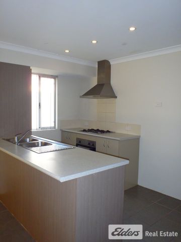 7 Reushaw Link - Photo 4