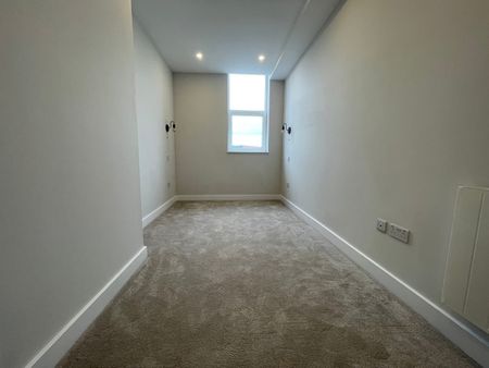 2 Bed Flat, Carlton Crescent, SO15 - Photo 3