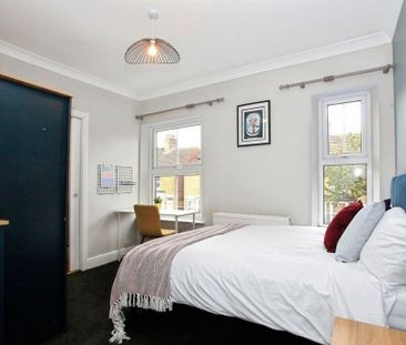 1 bedroom in a house share to rent - Photo 1