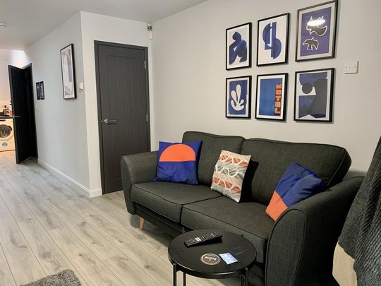 2 bedroom flat to rent - Photo 1