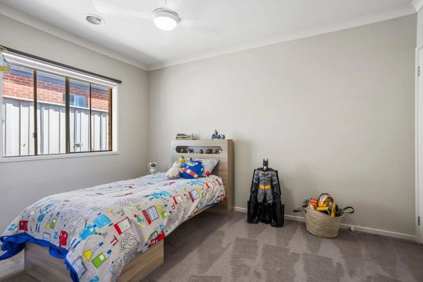 Modern Family Living in a Prime White Hills Location - Photo 1